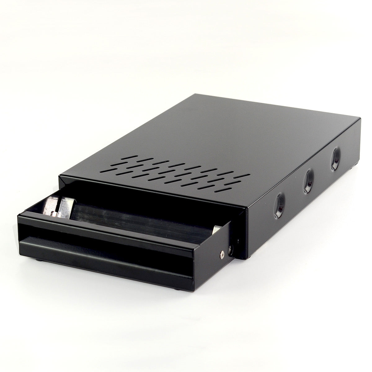 IPM Mini Lux -panimolaatikko - kompakti, hiljainen ja täydellisesti viimeistelty.