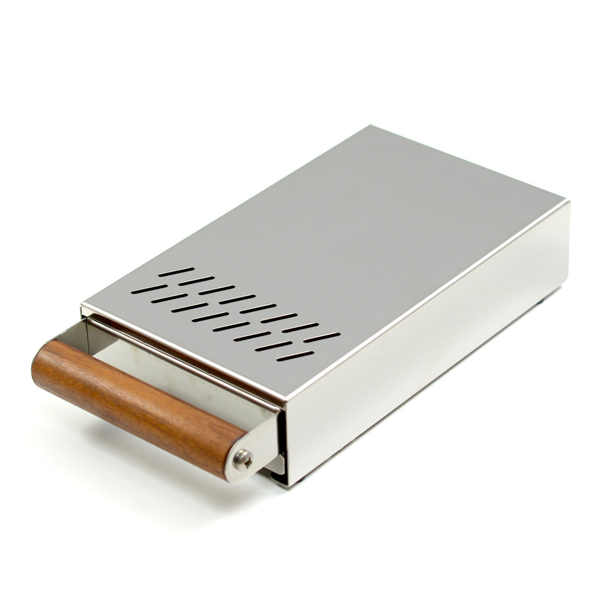 Micro Elegance panimolaatikko - vankka, hiljainen ja täydellisesti viimeistelty