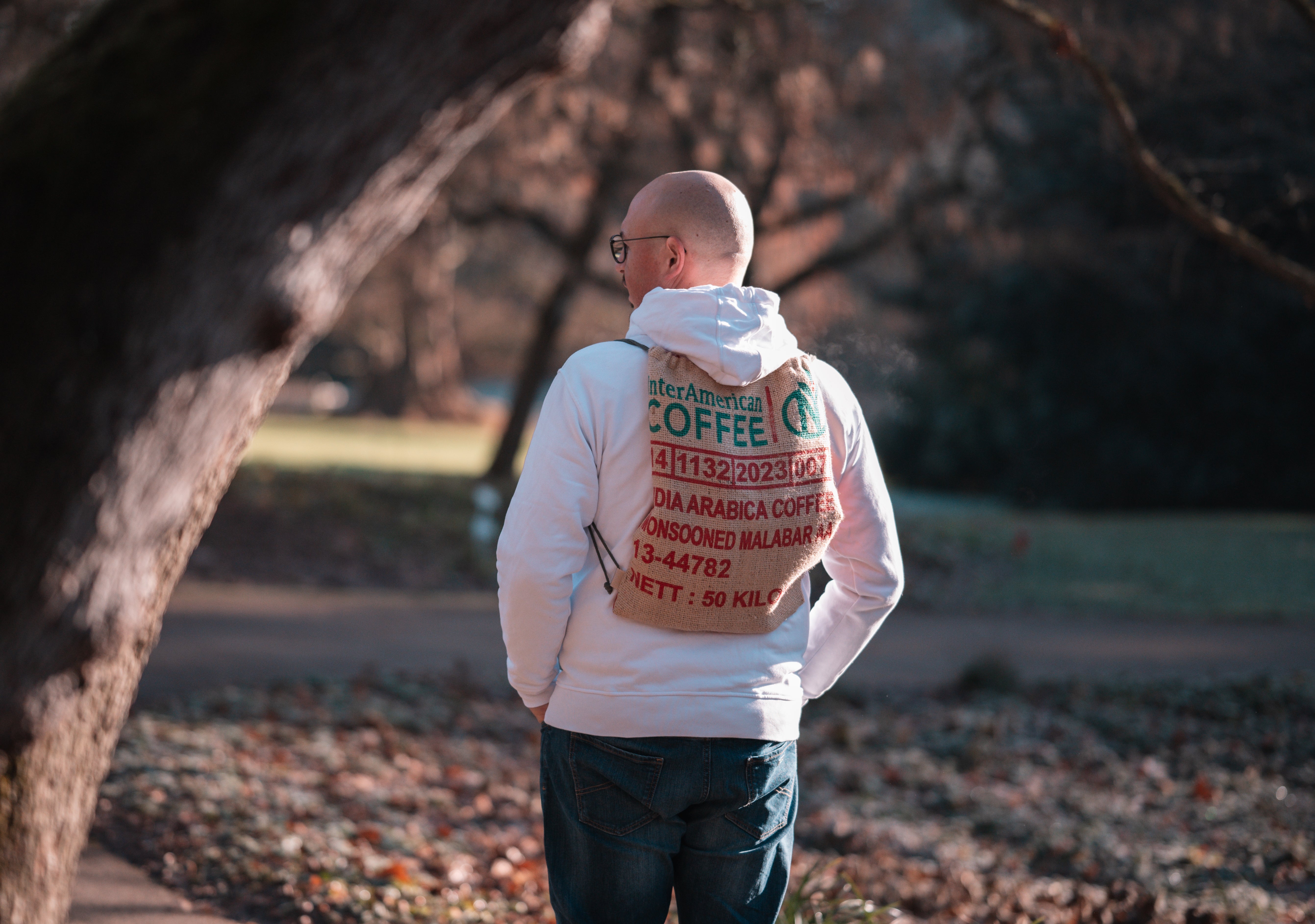Unique gym bags made from coffee sacks – sustainable, handmade and socially committed
